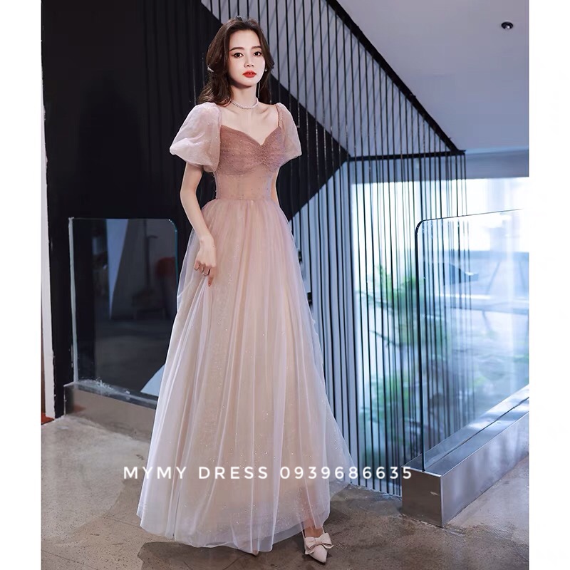 Những bộ váy thảm họa mua online biến công chúa thành phù thùy trong chớp  mắt trong buổi prom